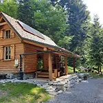 Nyaraló Loghouse In The Forest Kočevje