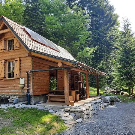 Сasa de vacaciones Loghouse In The Forest Kocevje