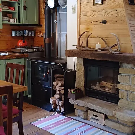 Casa de Férias Loghouse In The Forest Kocevje