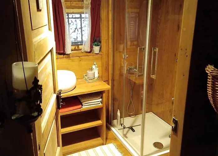 Ferienhaus Loghouse In The Forest